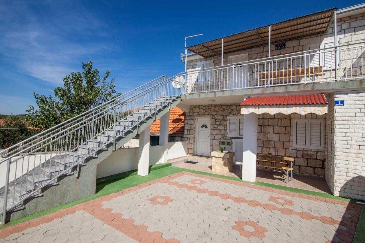 VinišćeKuca Ella别墅 外观 照片